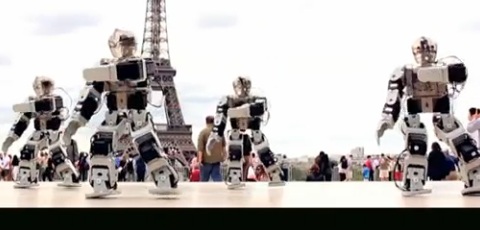 Dancing Robots In Paris